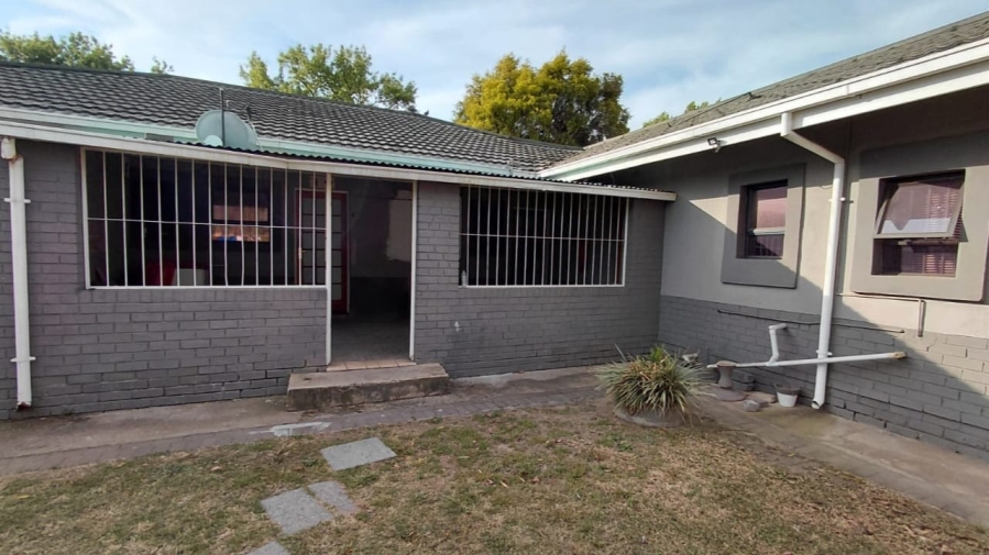 13 Bedroom Property for Sale in Sasolburg Ext 3 Free State